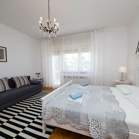 Apartmani Ruzica 茨里克韦尼察 外观 照片