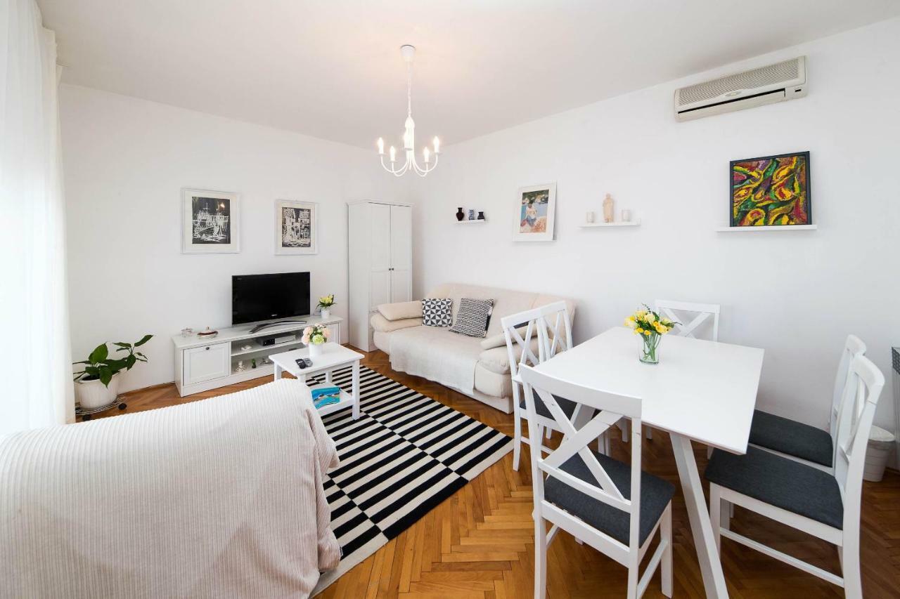 Apartmani Ruzica 茨里克韦尼察 外观 照片