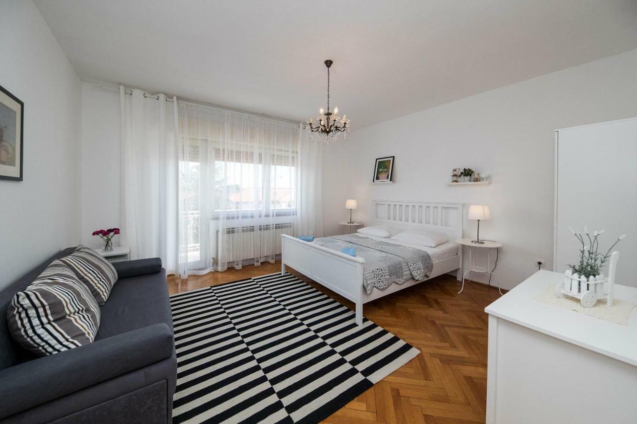 Apartmani Ruzica 茨里克韦尼察 外观 照片